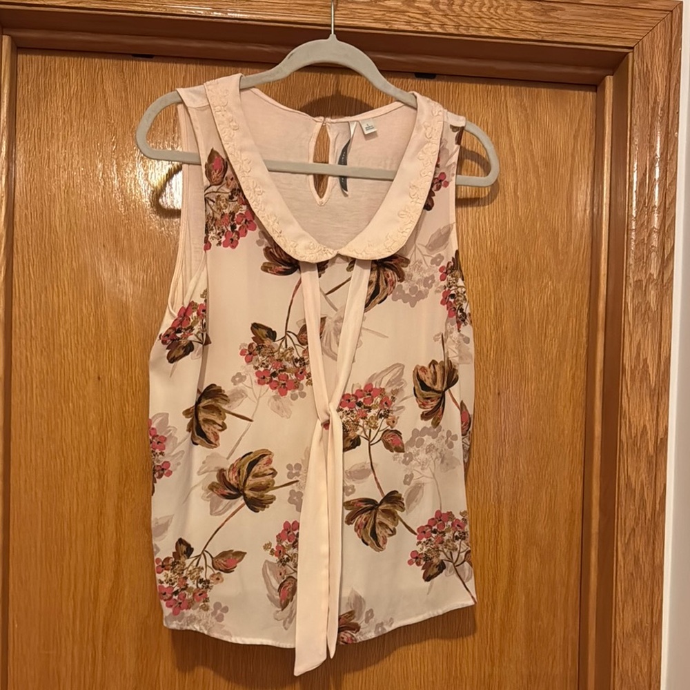 LC Lauren Conrad Pink Sleeveless Blouse with Tie Front and Peter Pan Collar sz L
